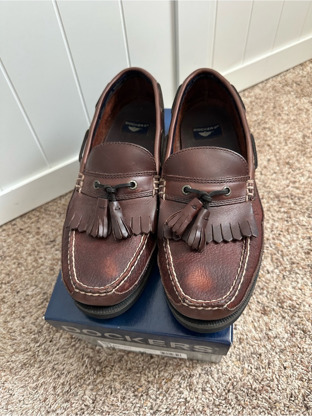 Dockers Erie Men’s Size 10 Red Brown Leather Tassel Kiltie Boat Shoes Loafers - Picture 3 of 10